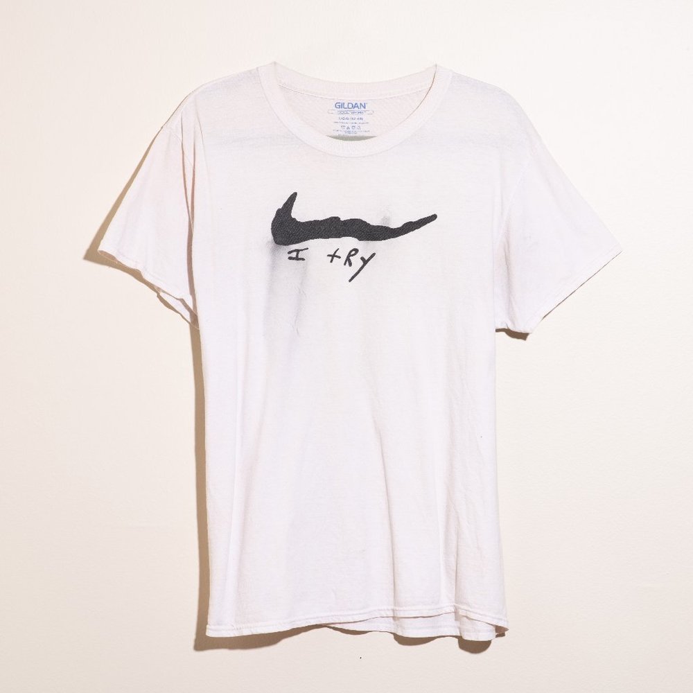 Bootleg Nike "I try shirt"